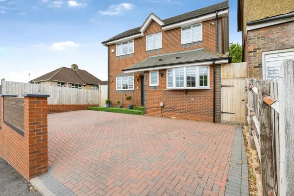 Stanford Road, Luton, Bedfordshire, LU2