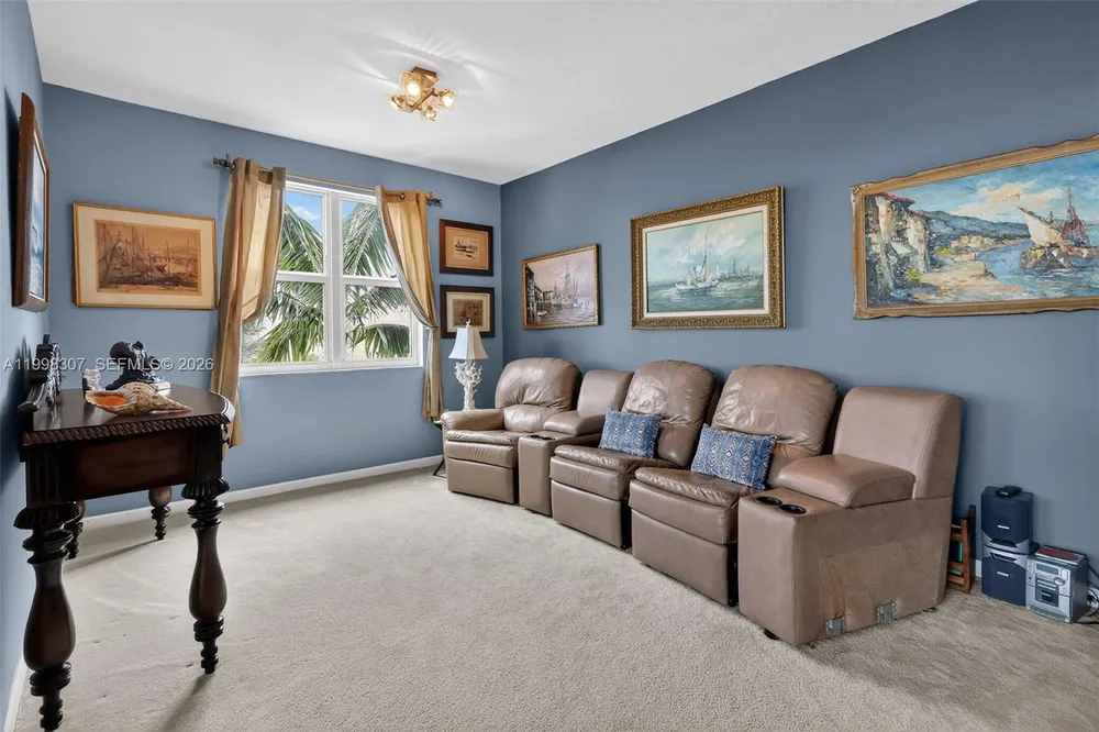 7910 Harbor Island Dr, North Bay Village, FL 33141