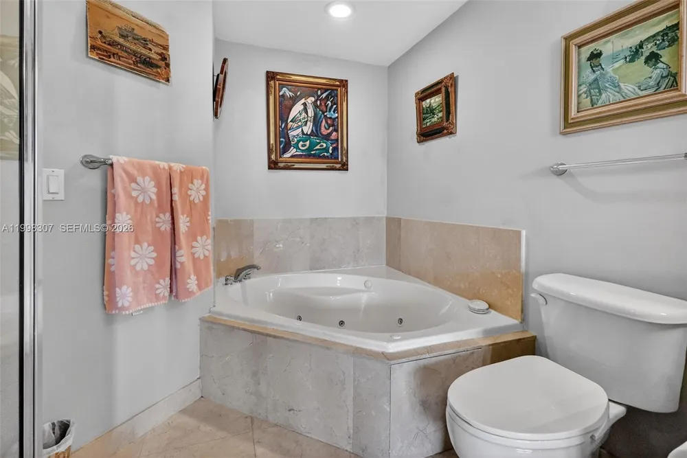 7910 Harbor Island Dr, North Bay Village, FL 33141