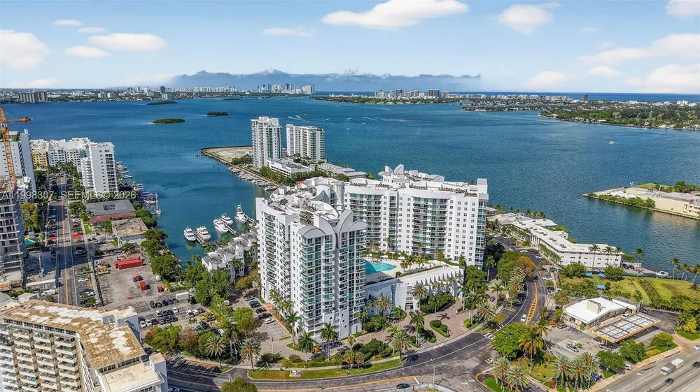 7910 Harbor Island Dr, North Bay Village, FL 33141