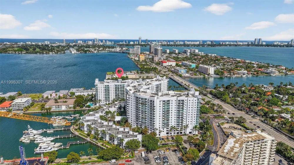 7910 Harbor Island Dr, North Bay Village, FL 33141