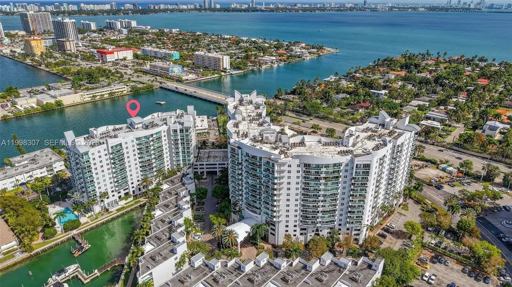 7910 Harbor Island Dr, North Bay Village, FL 33141