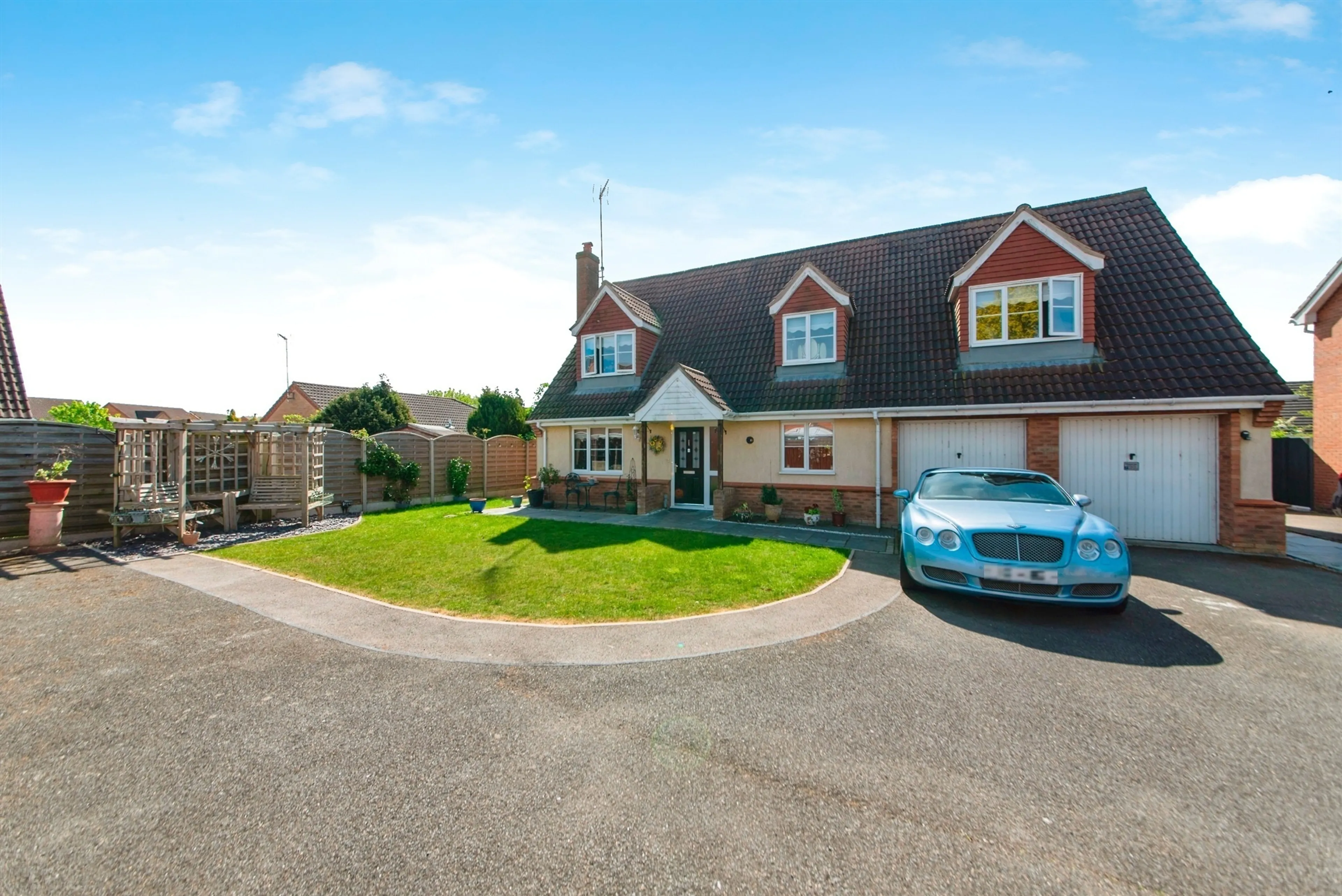 Property photo 0