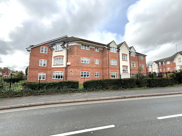 Birch End, Warwick