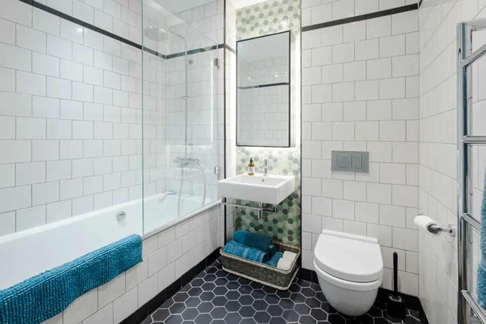 Botanic Square, London, E14 photo 9