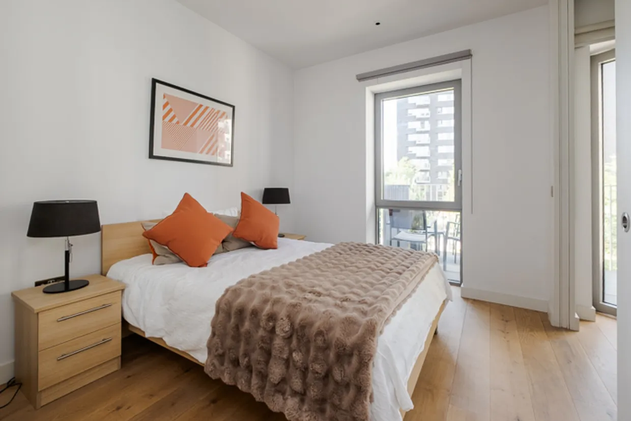 Botanic Square, London, E14 photo 15