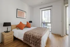Botanic Square, London, E14 photo 15