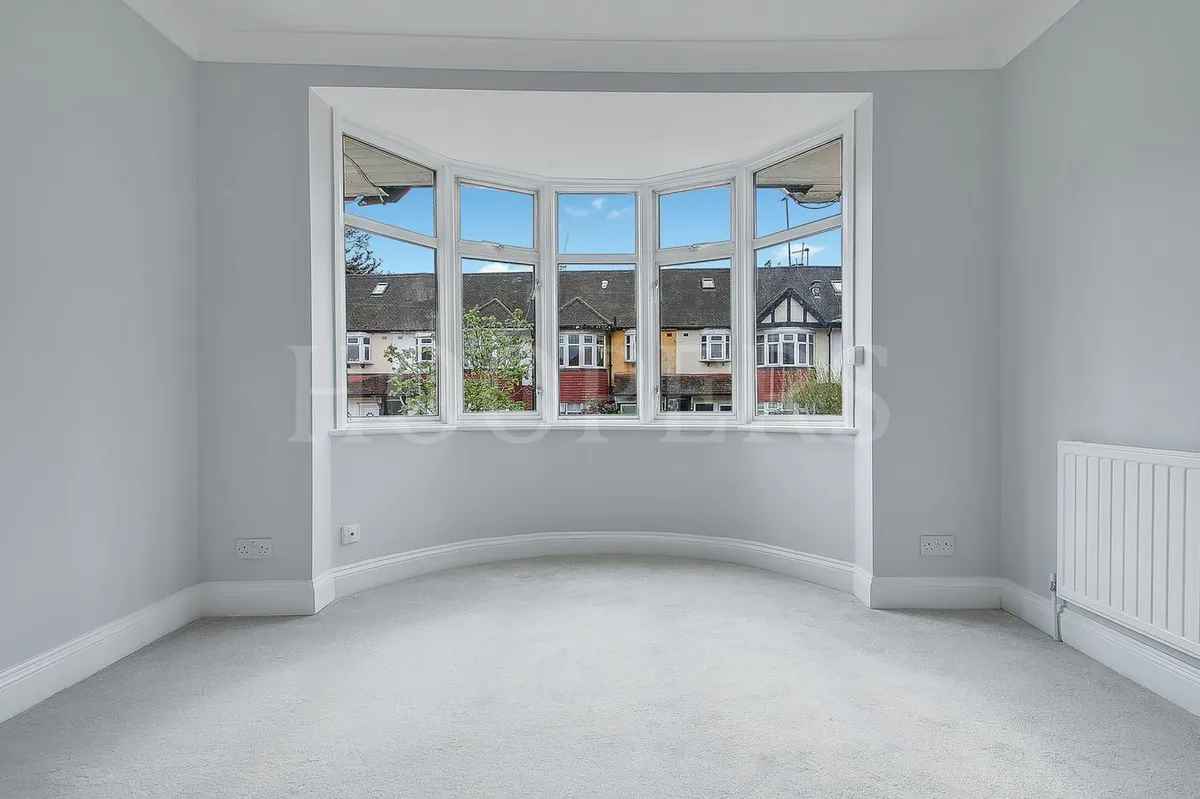 Southview Avenue, London, NW10