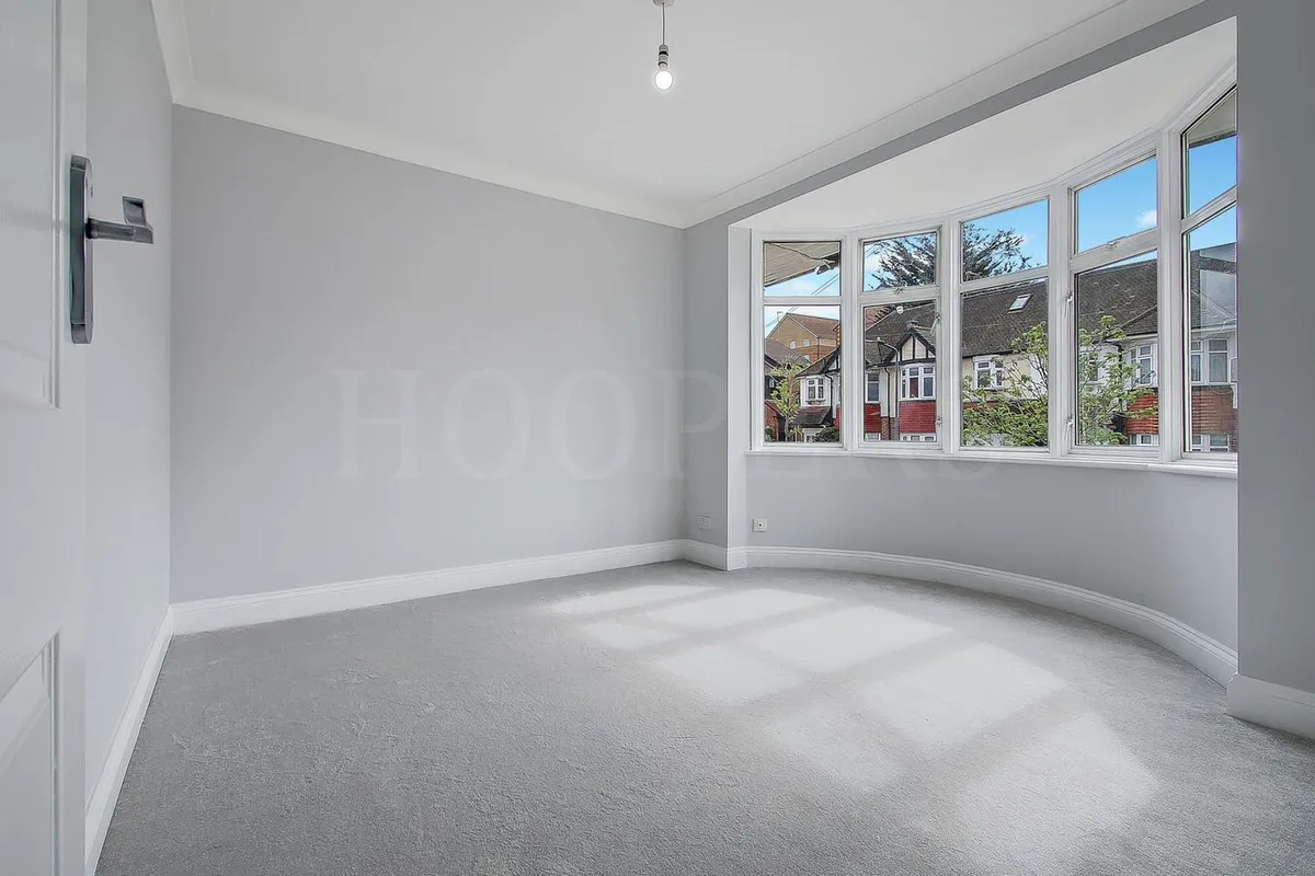 Southview Avenue, London, NW10