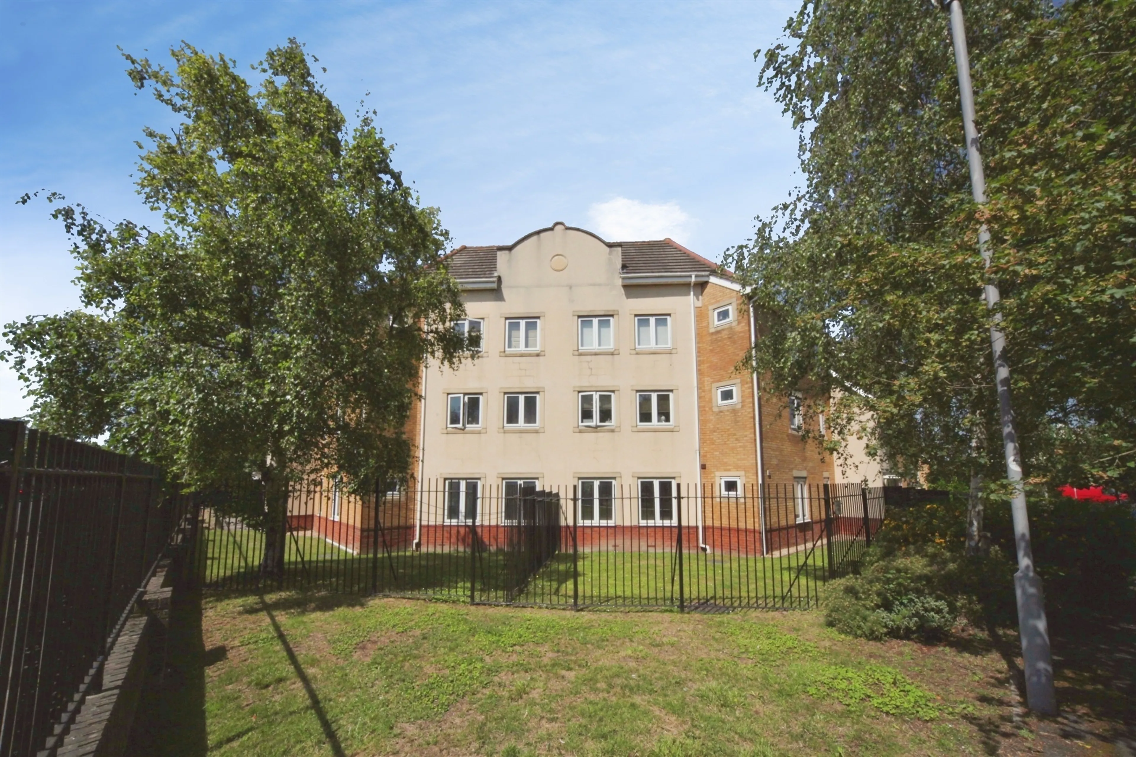 Property photo 11