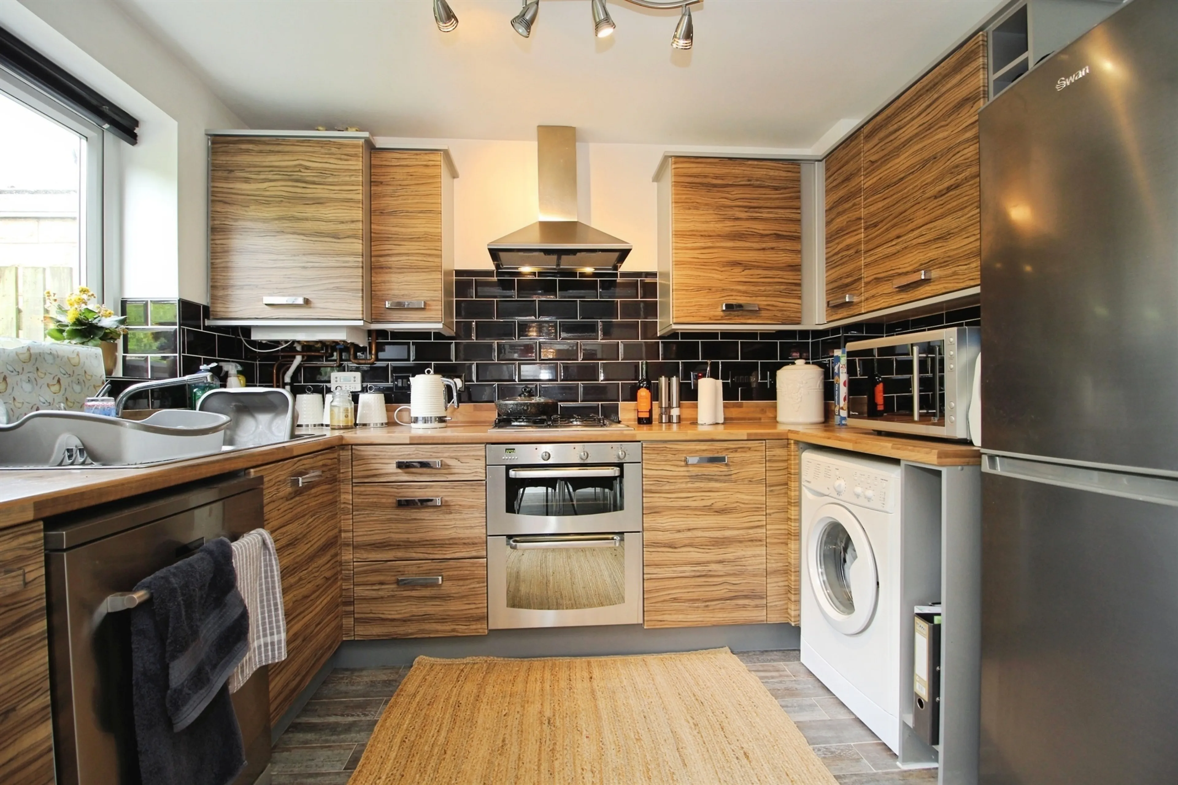 Property at Jilling Gardens, Dewsbury