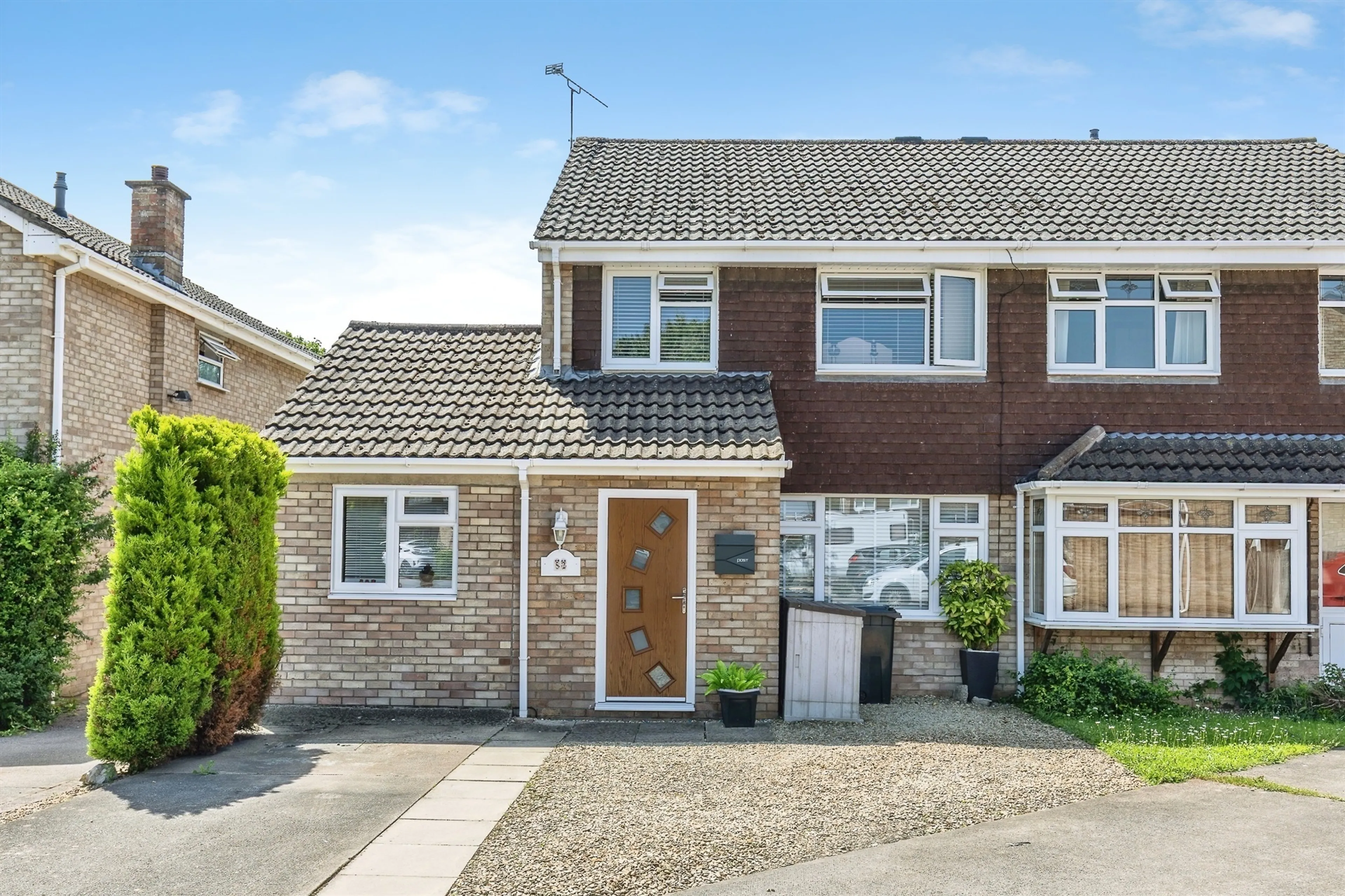 Property photo 0