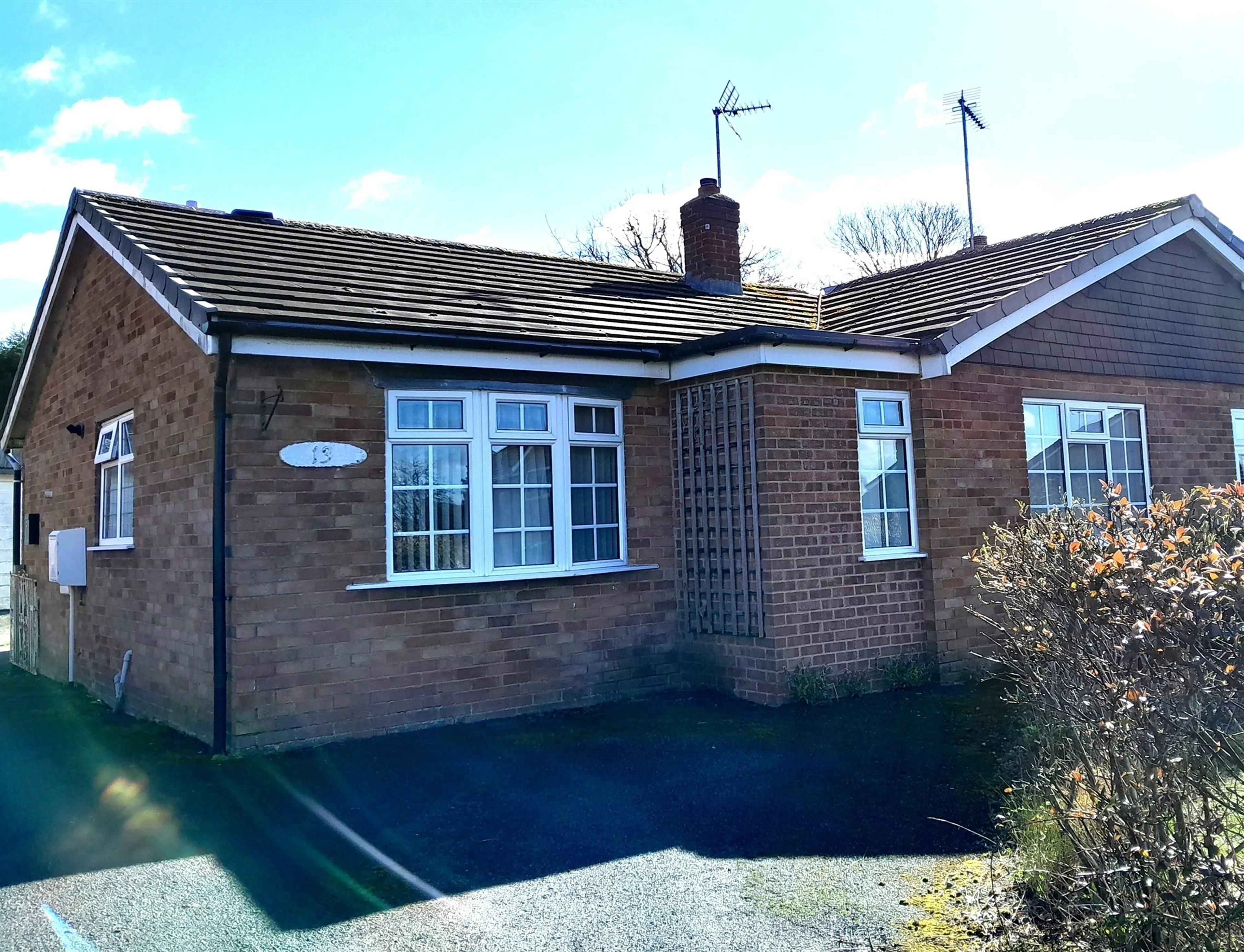 Property photo 0