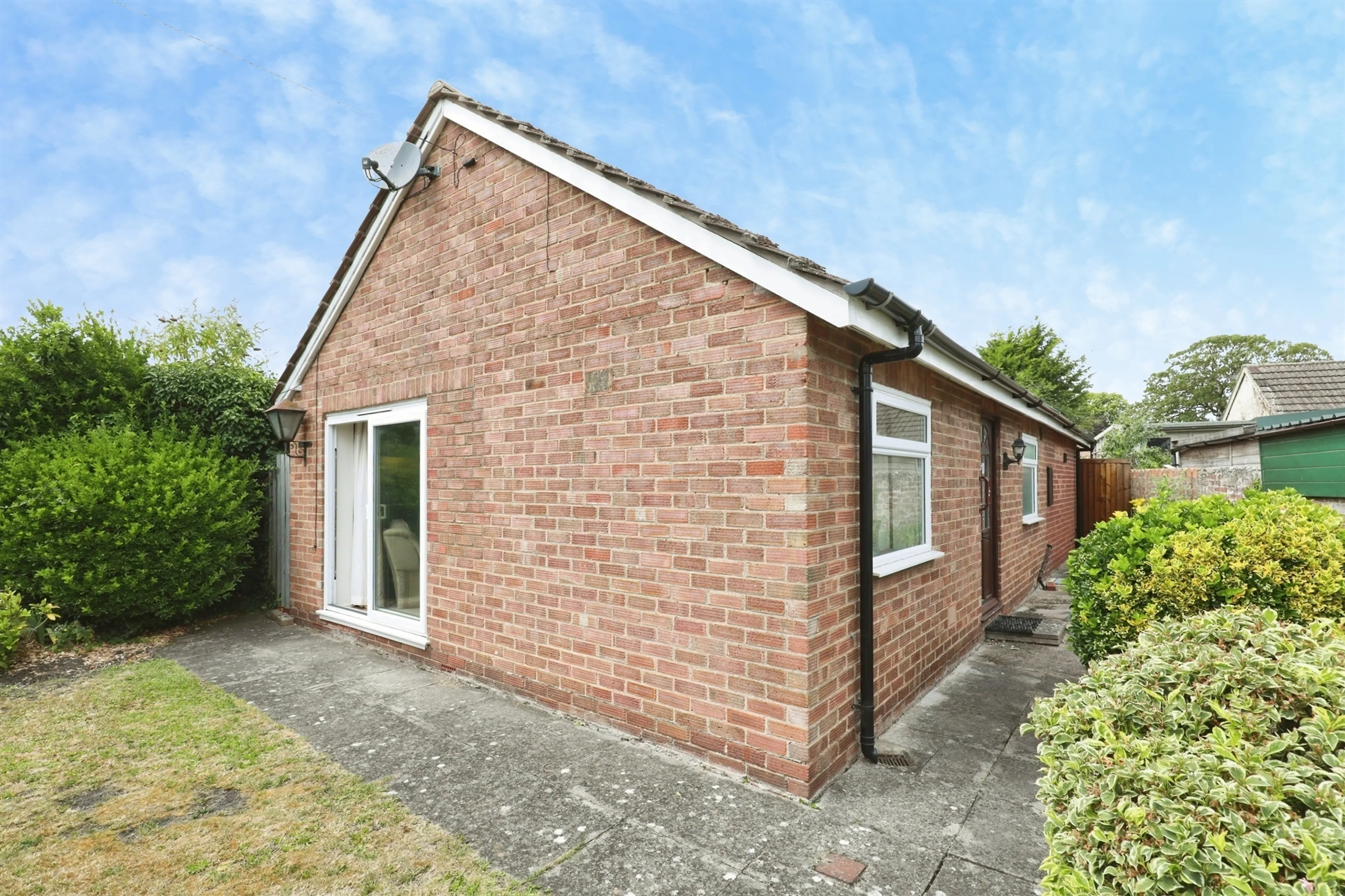 Property photo 0