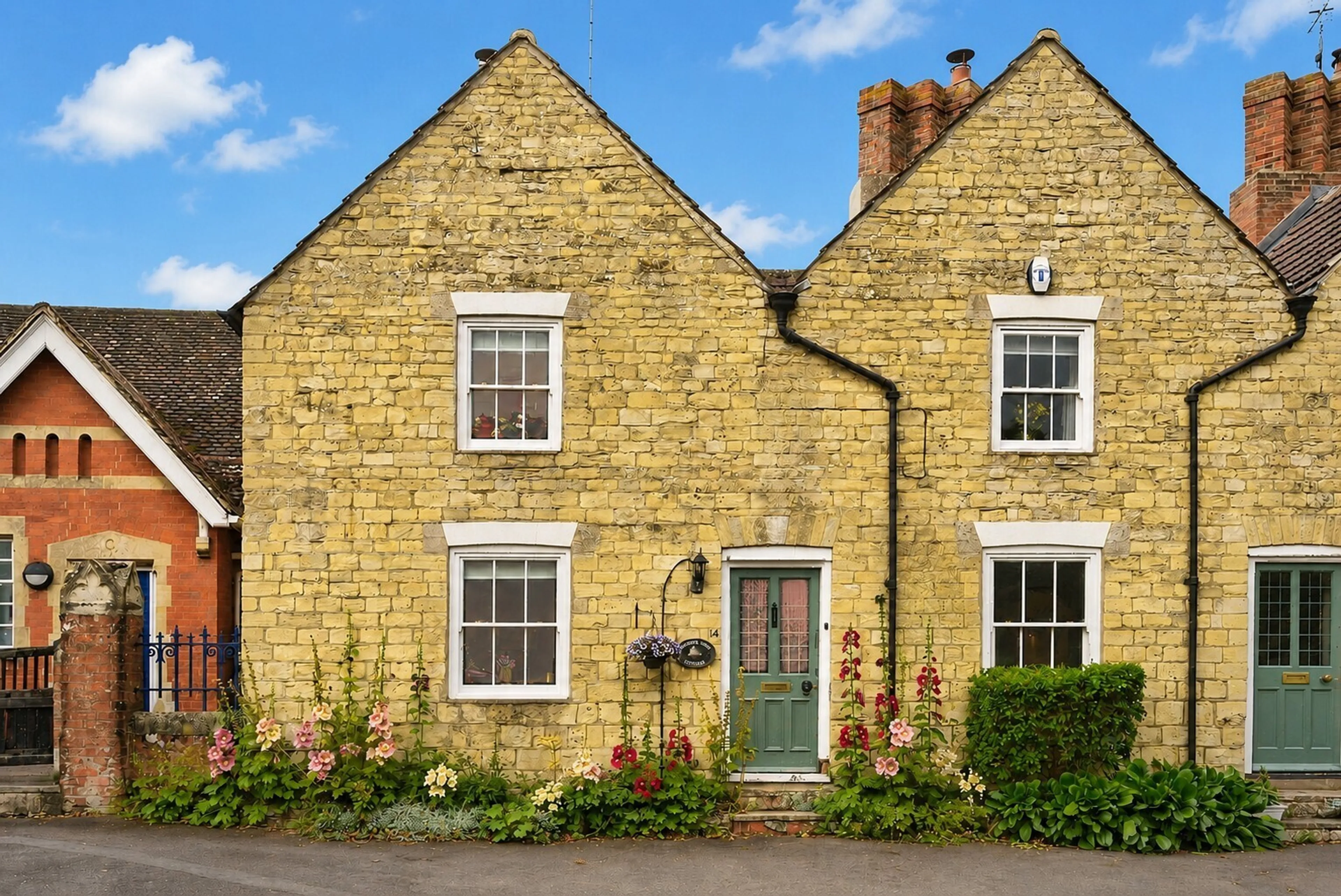 Property photo 0