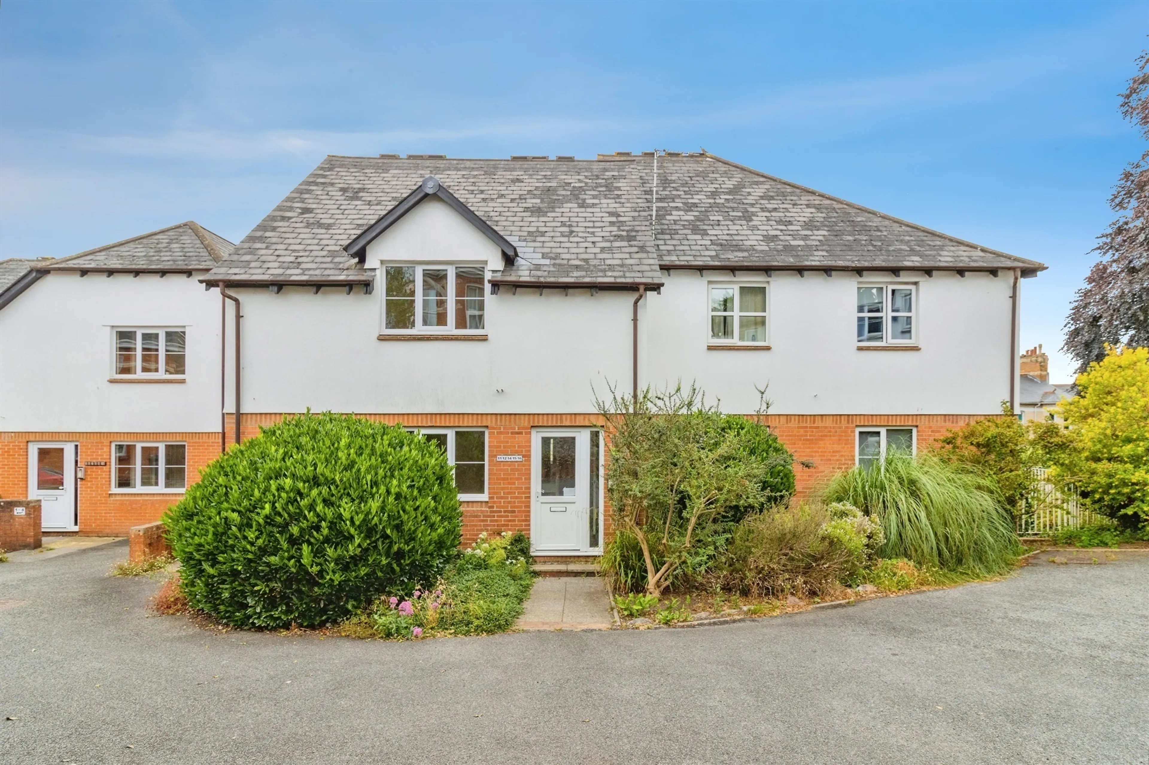 Property photo 0