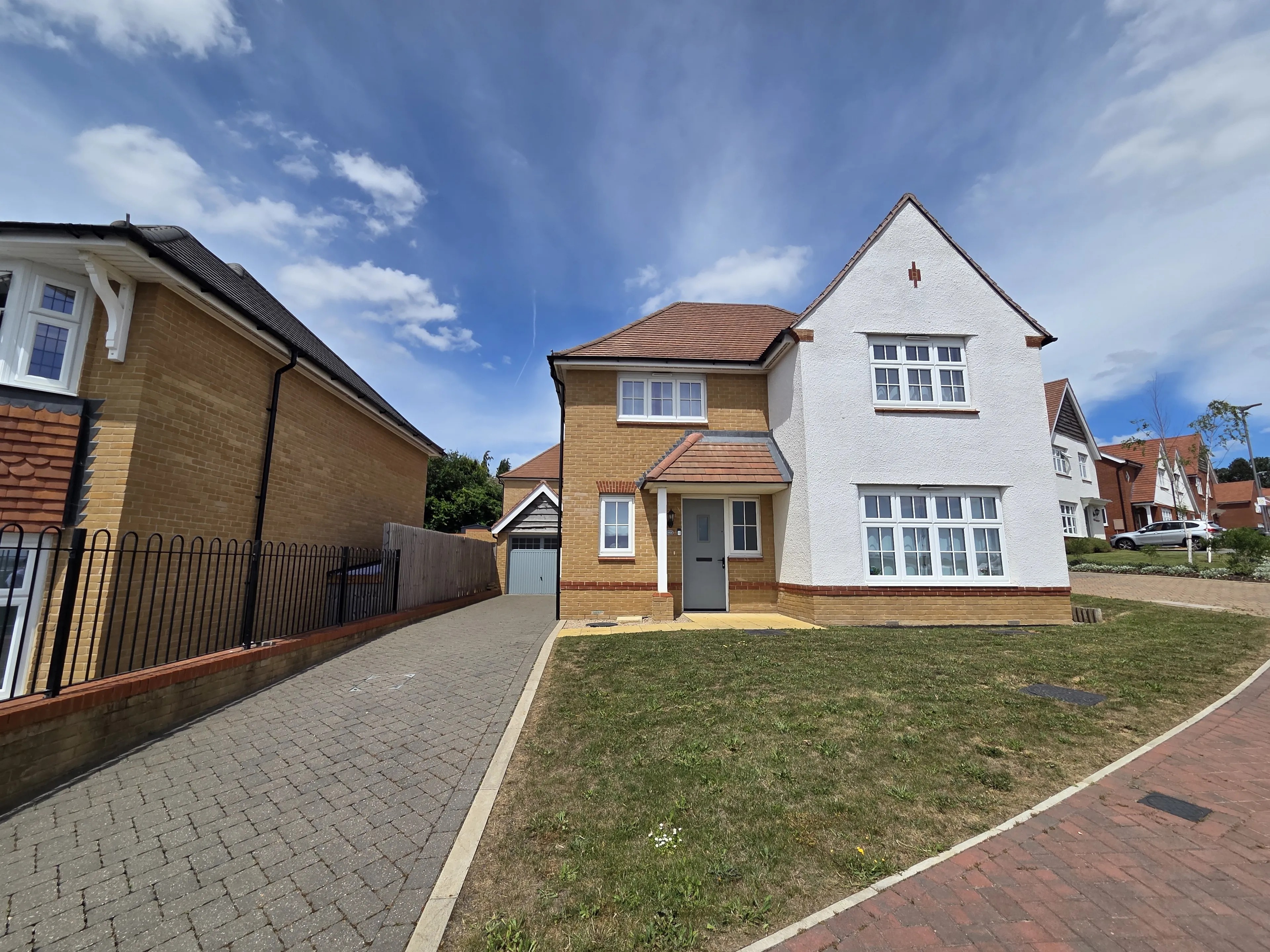 Property photo 0