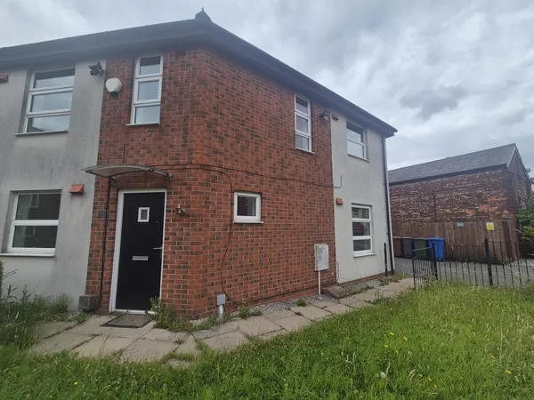 Dean Lane, Manchester, M40