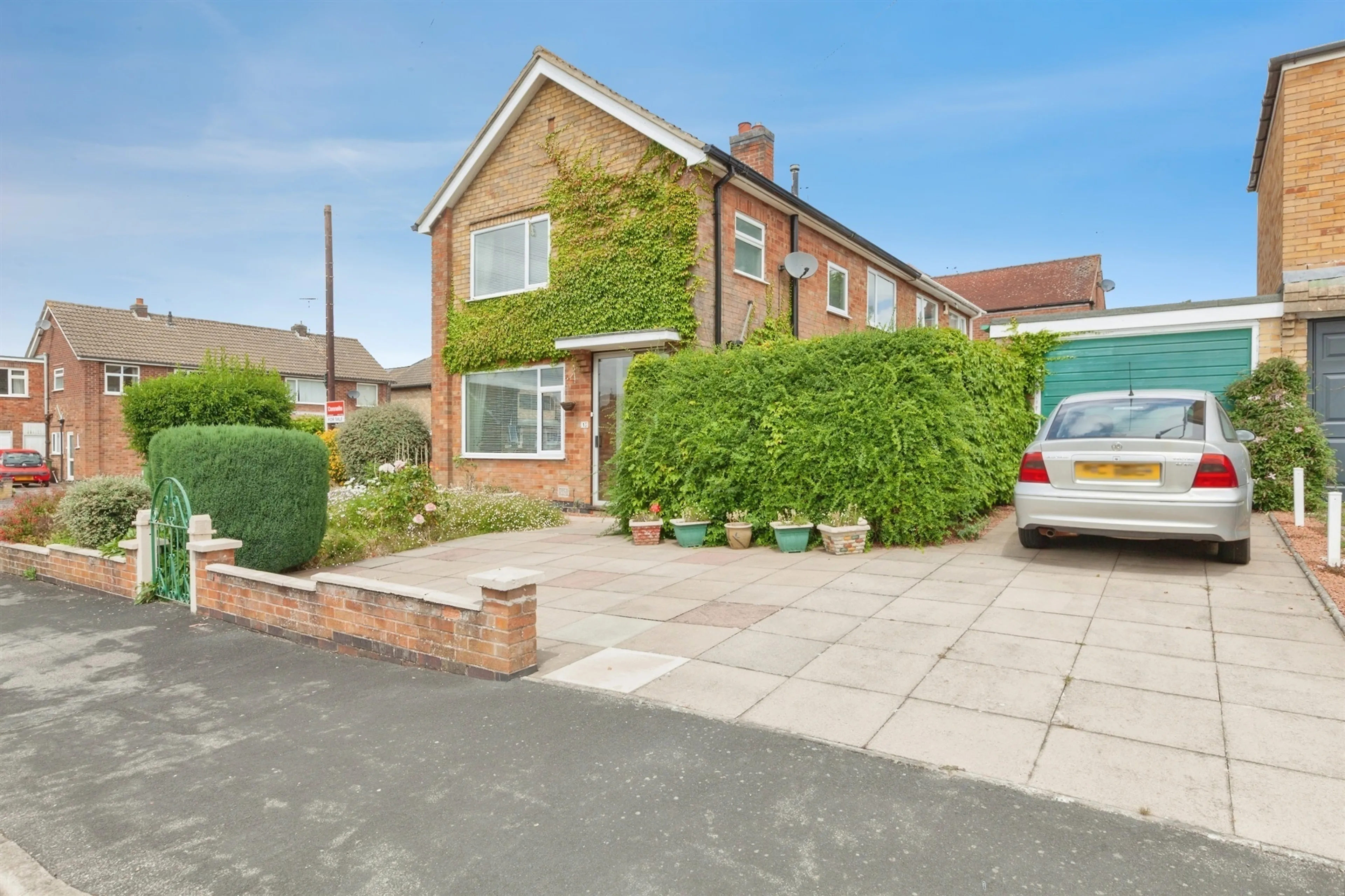 Property photo 0