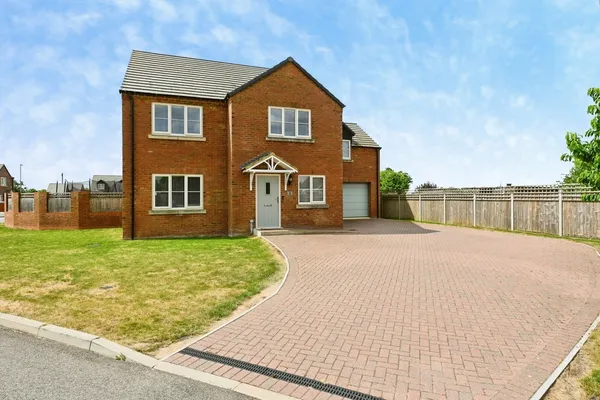 Cavell Way, Fleet, Holbeach, Spalding...