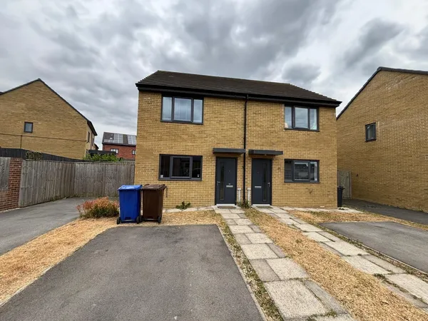School Street, S63 0AW