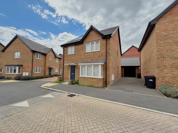 Priestley Drive, MK4