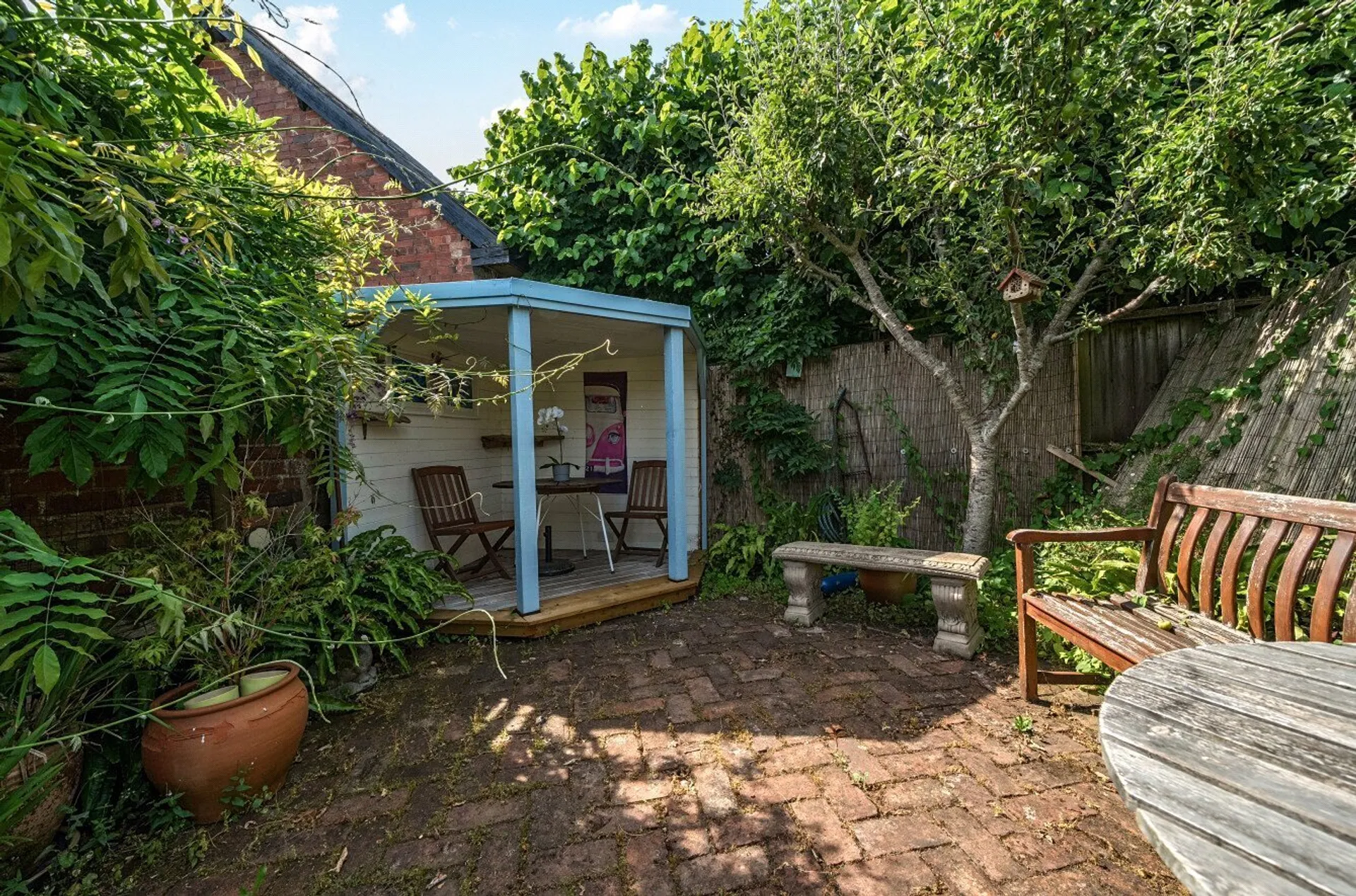Property photo top 2