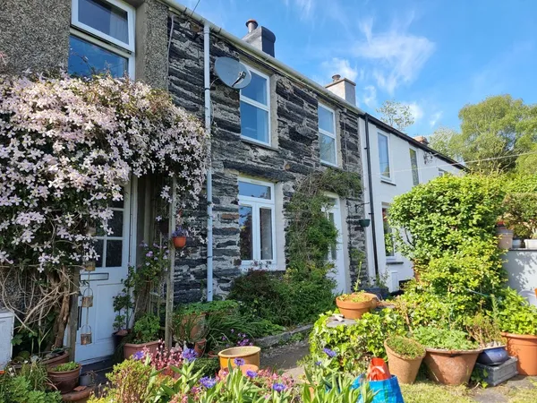 Highgate, Penrhyndeudraeth