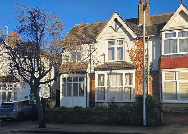 Barnsole Road, Gillingham. ME7