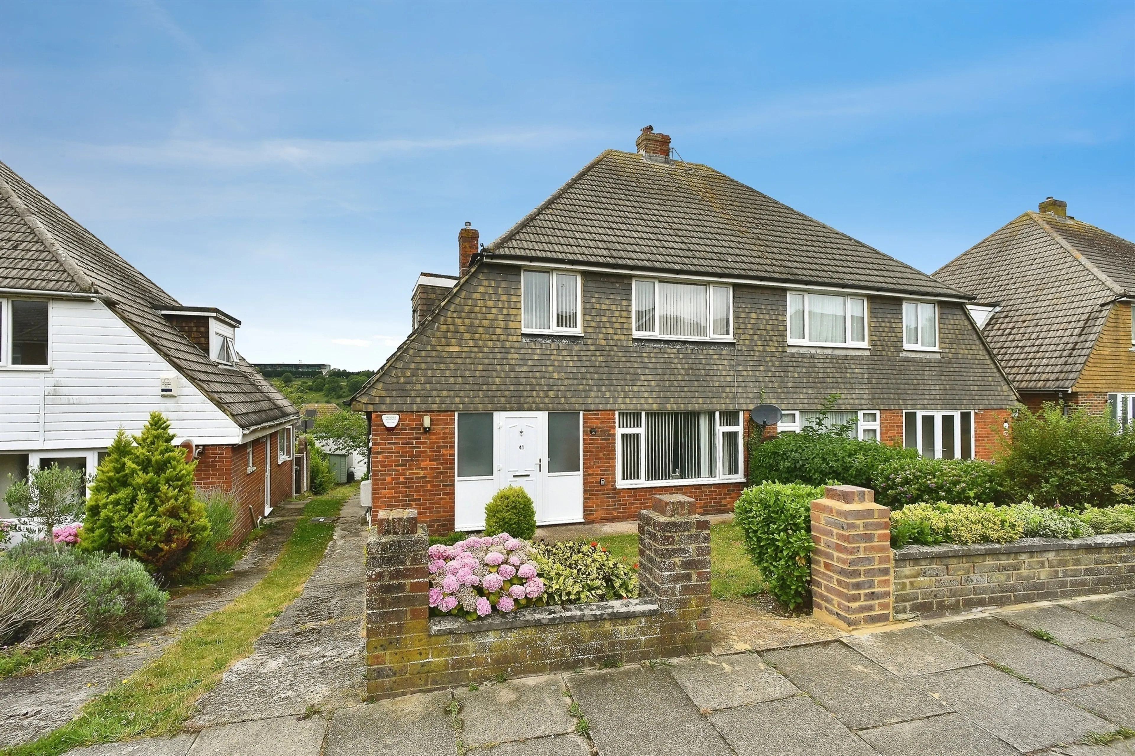 Property at Swanborough Drive, Brighton
