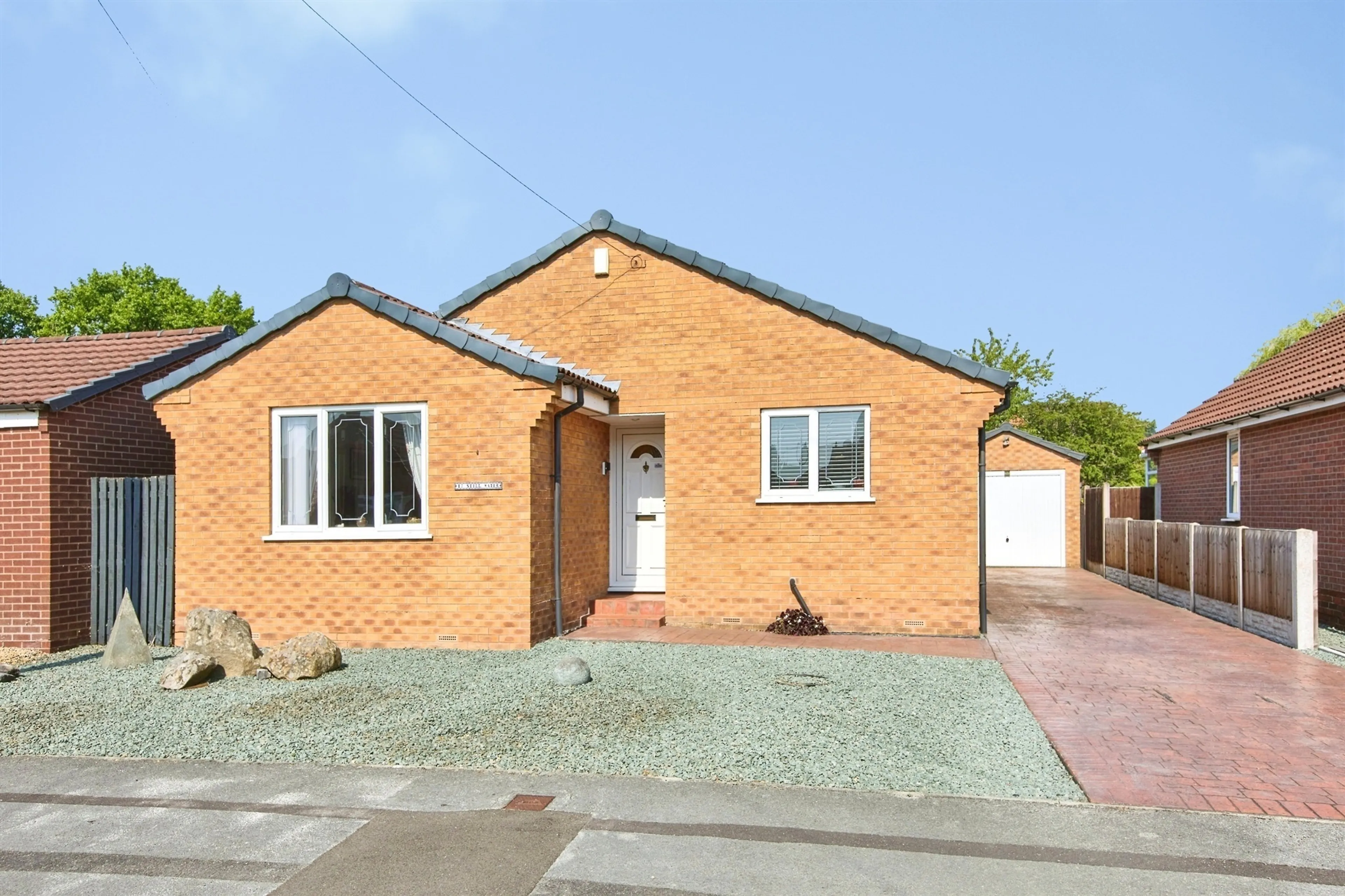 Property photo 0