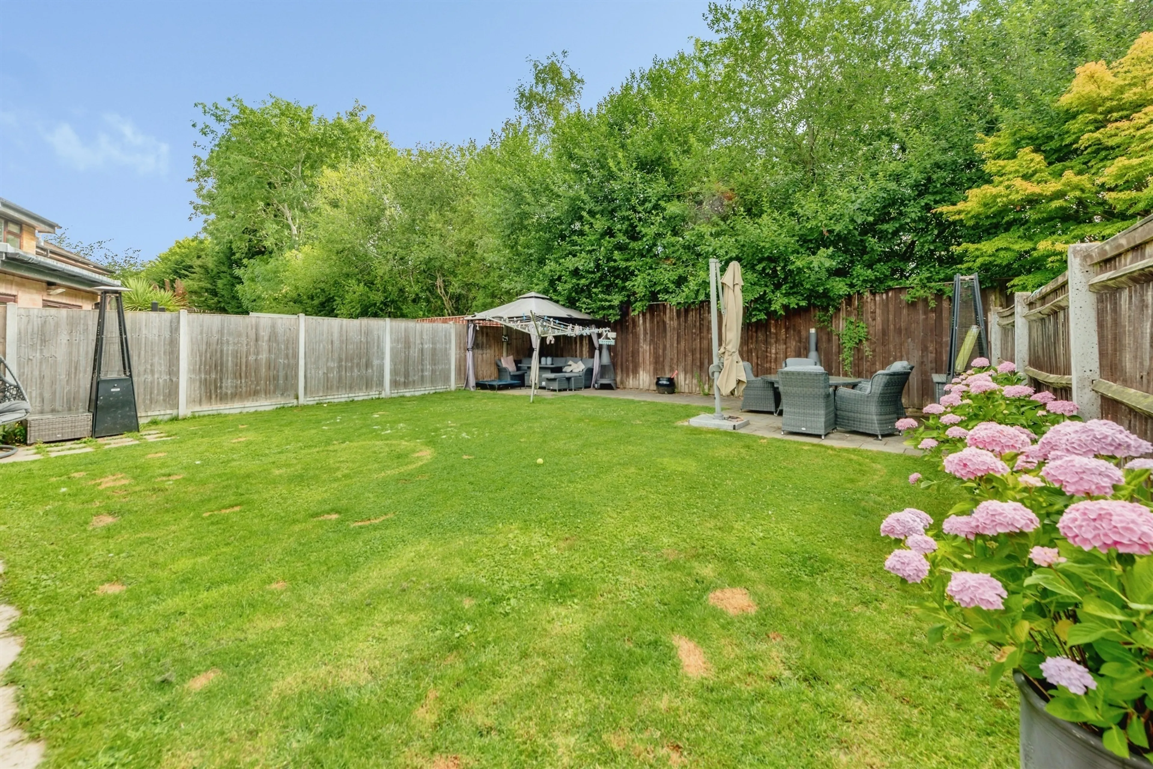 Property at Ticehurst Close, Worth, Crawley