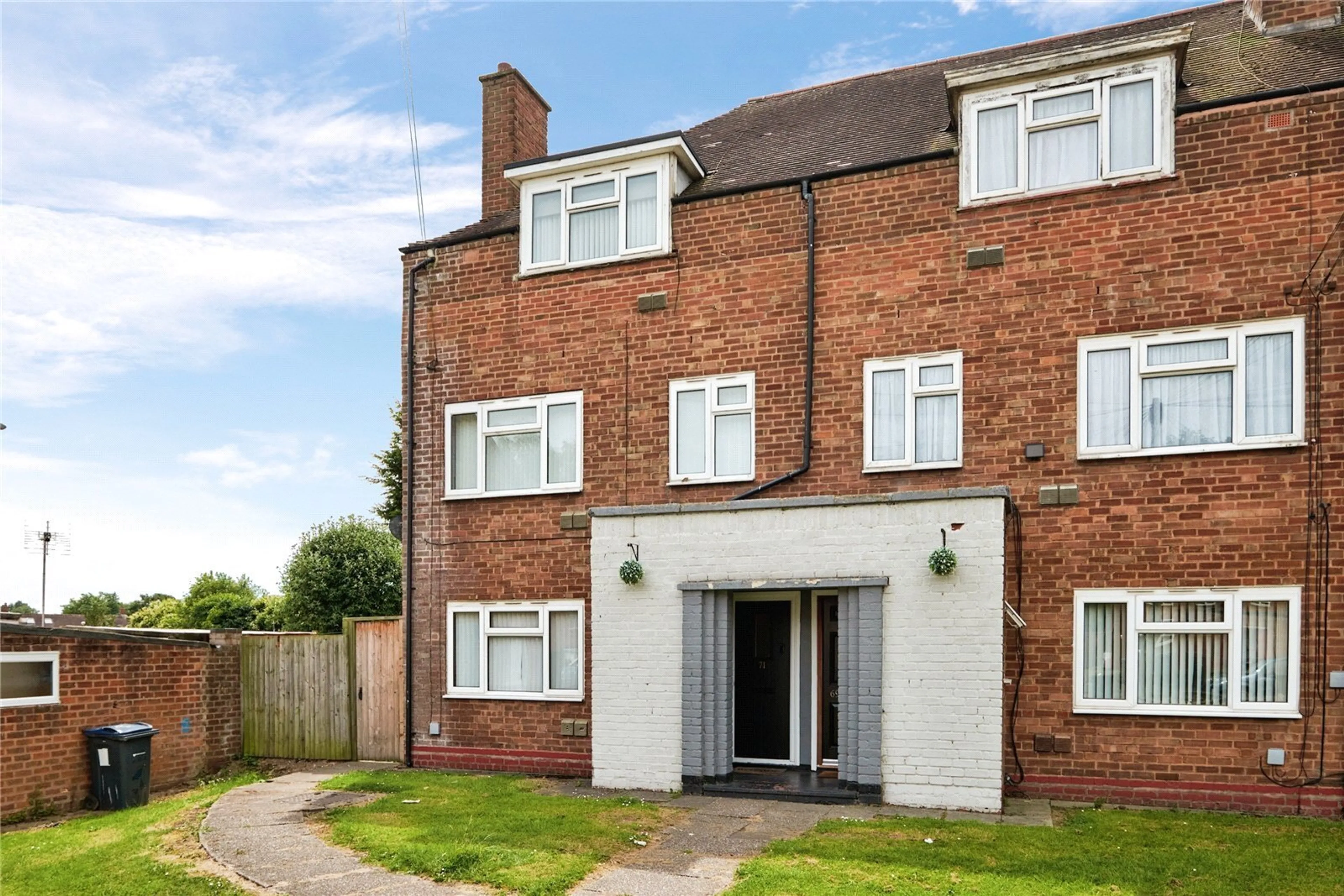 Property photo 0