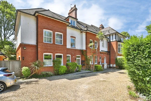 McKinley Road, Bournemouth, BH4