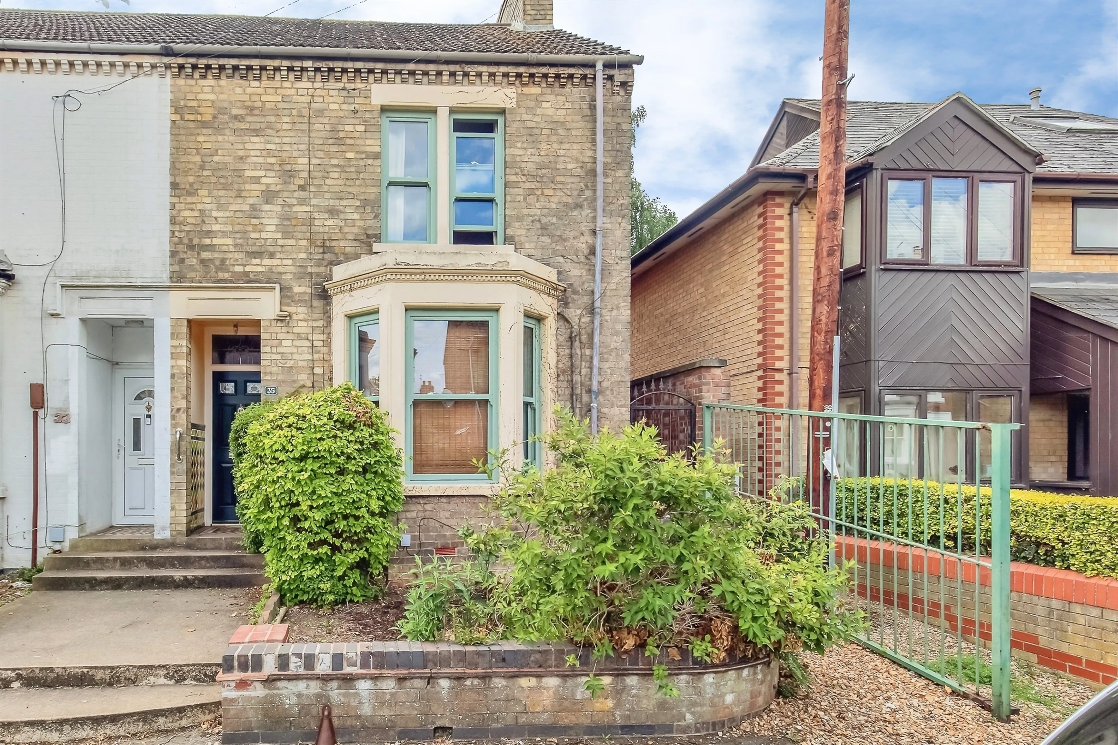Property photo 0