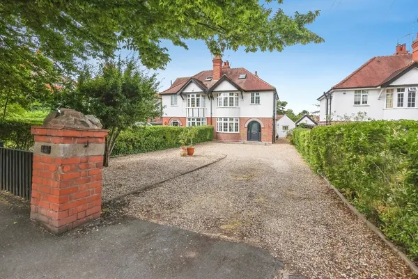Battenhall Road, Worcester, Worcester...