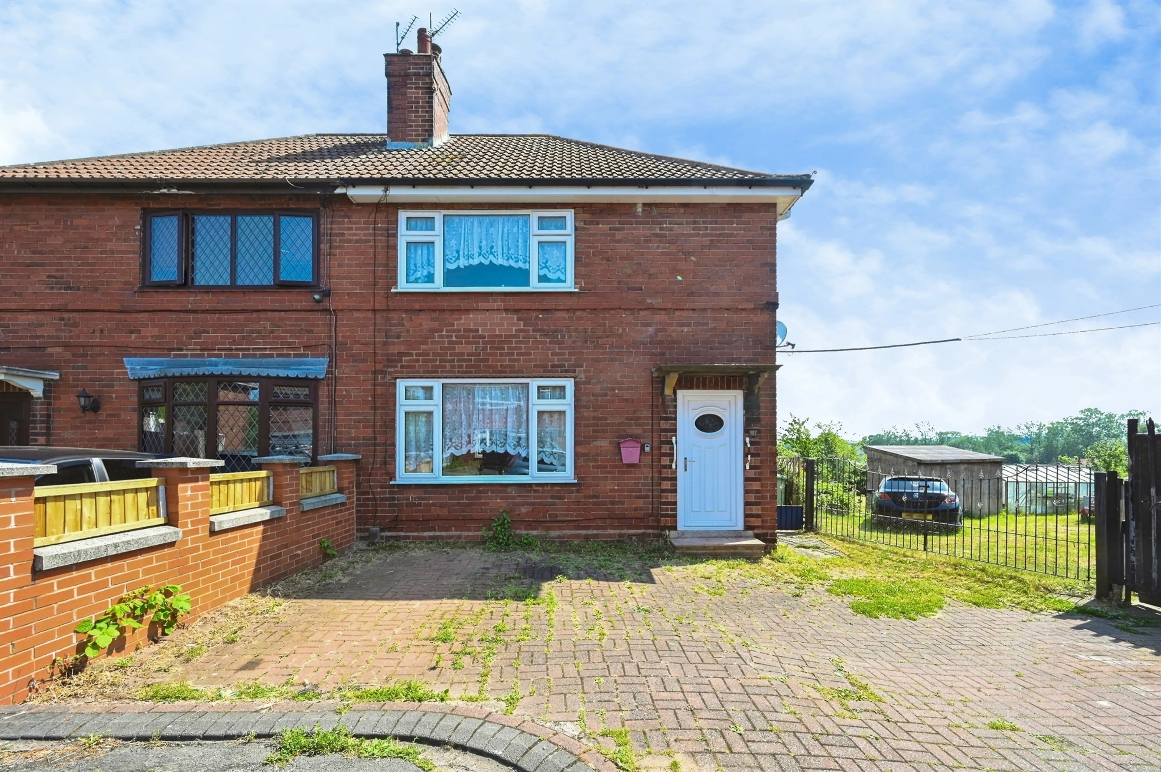 Property photo 0