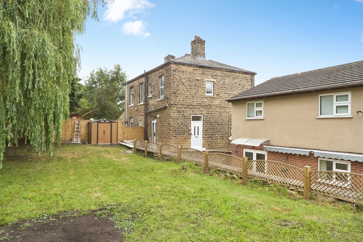 Owlet Road, Shipley
