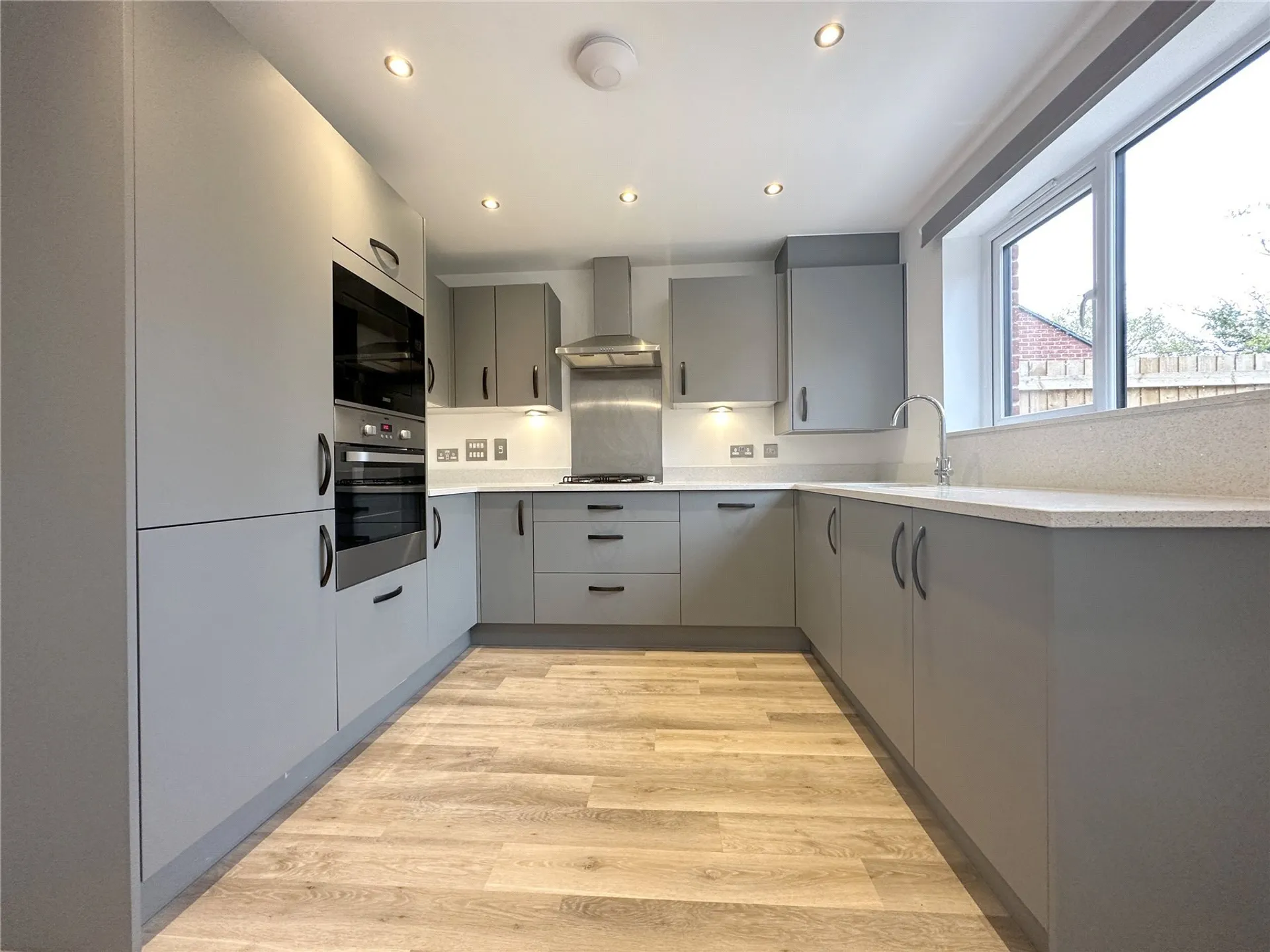 Property photo top 2