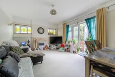 Great North Road, New Barnet, EN5 photo 2