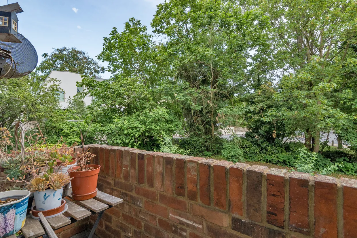 Great North Road, New Barnet, EN5 photo 15