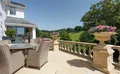 Property image gallery