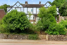 Garlands Road, Redhill