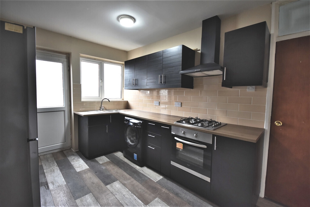 Winsford Avenue, Coventry, CV5 9NB Image 3