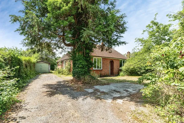 Aldermaston Road, TADLEY, Hampshire, ...
