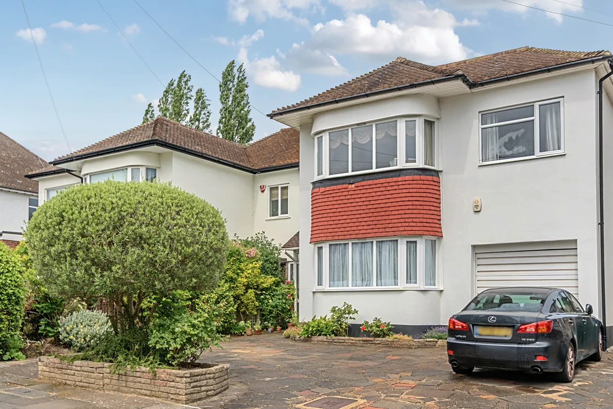 Hill Crescent, Totteridge, N20 photo 1