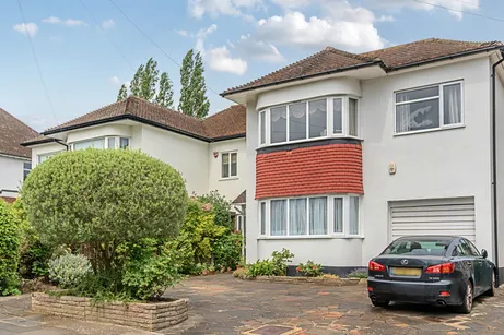 Hill Crescent, Totteridge, N20