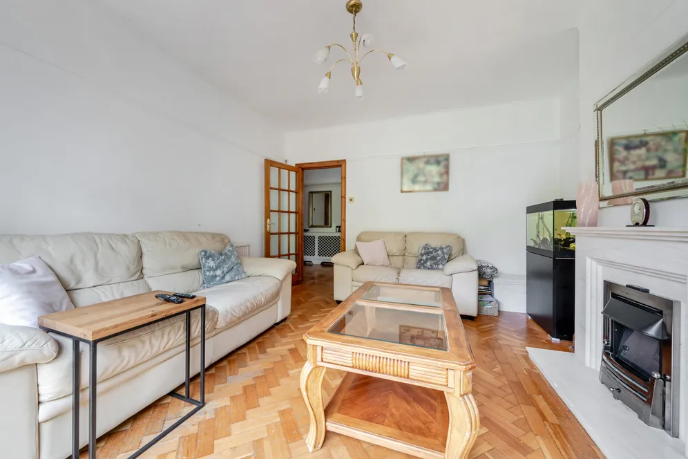Hill Crescent, Totteridge, N20 photo 9