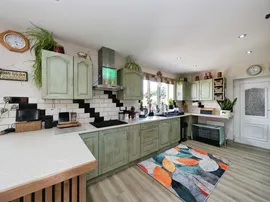 St. Lawrence Road, North Wingfield, Chesterfield thumb 3