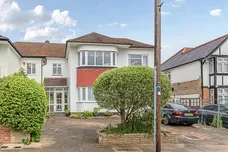 Hill Crescent, Totteridge, N20 photo 20